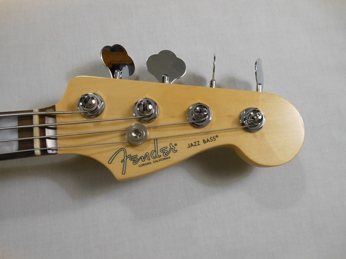 Mod Shop Jazz Bass Picture 3